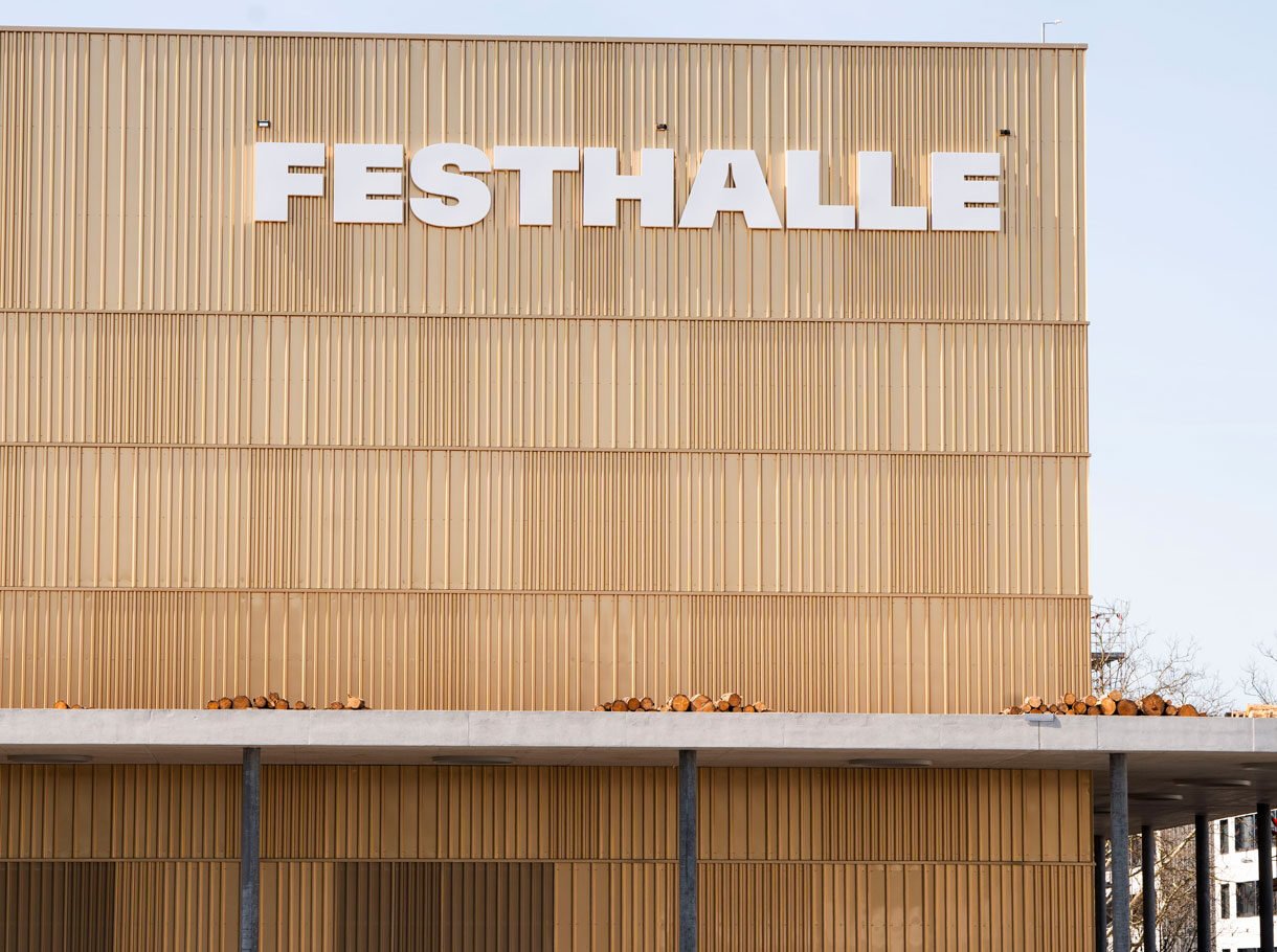 Construction d'une nouvelle salle des fêtes à Berne